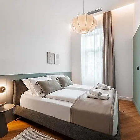Catalog Boutique Aparthotel 4*